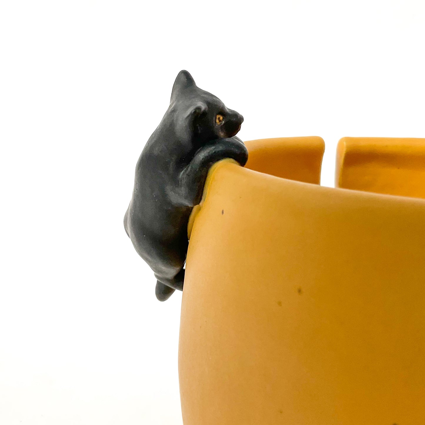 Black Cat Yarn Bowl