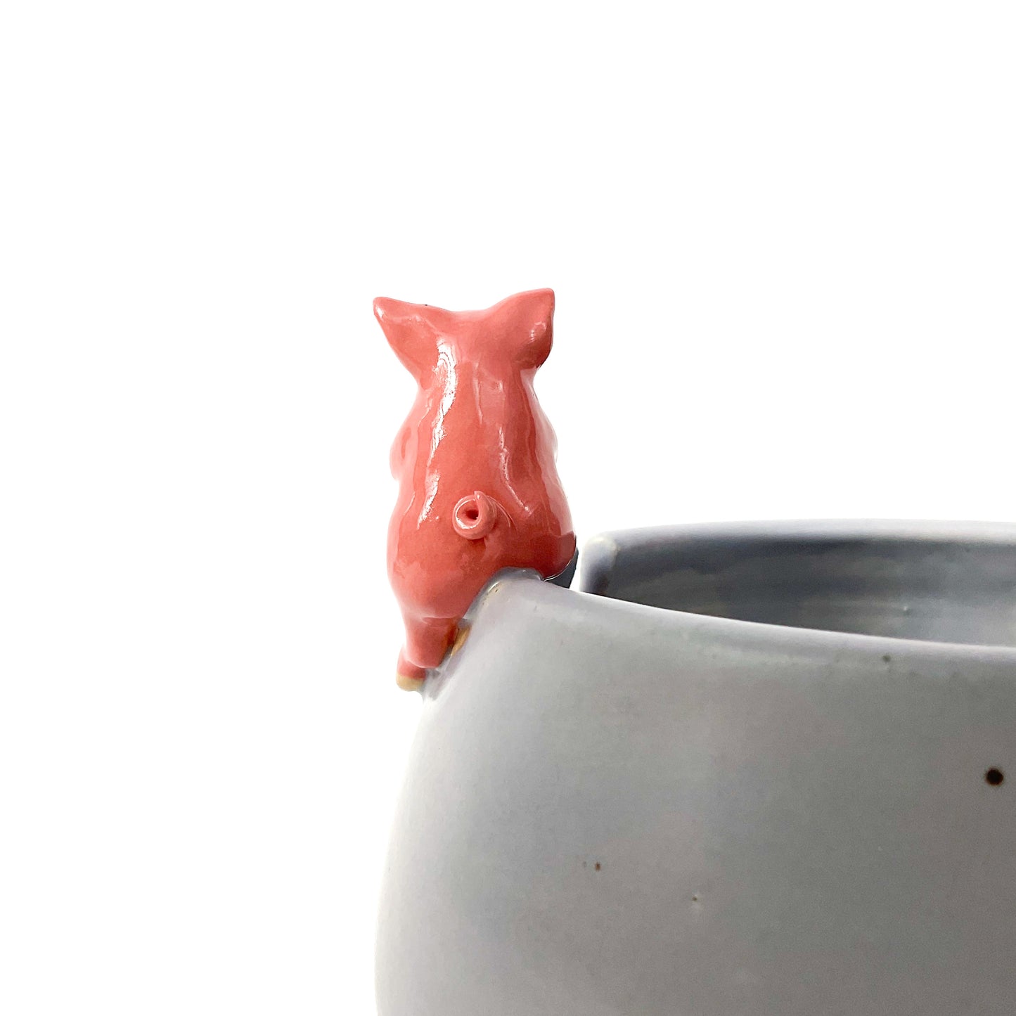 Sitting Pig Yarn Bowl