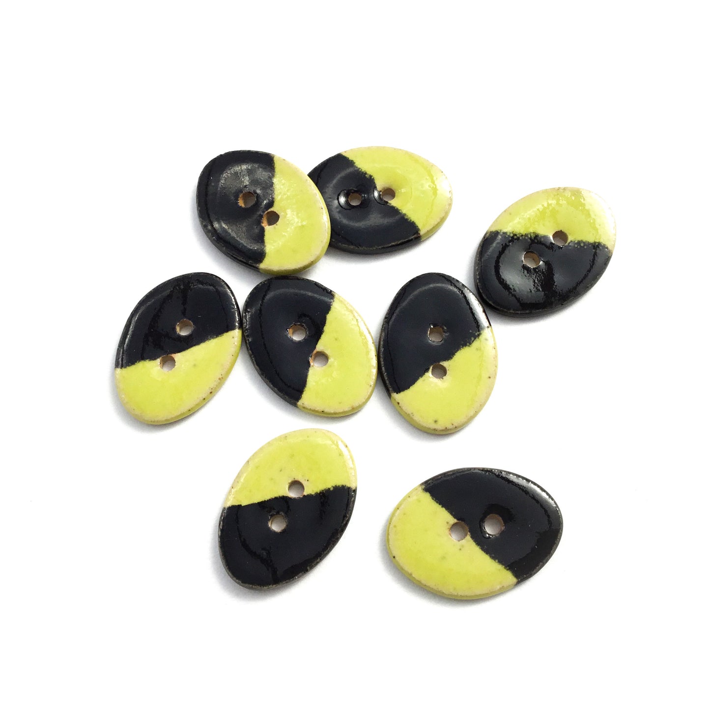 Oval Color Contrast Stoneware Buttons  5/8" x 7/8" - 8 Pack