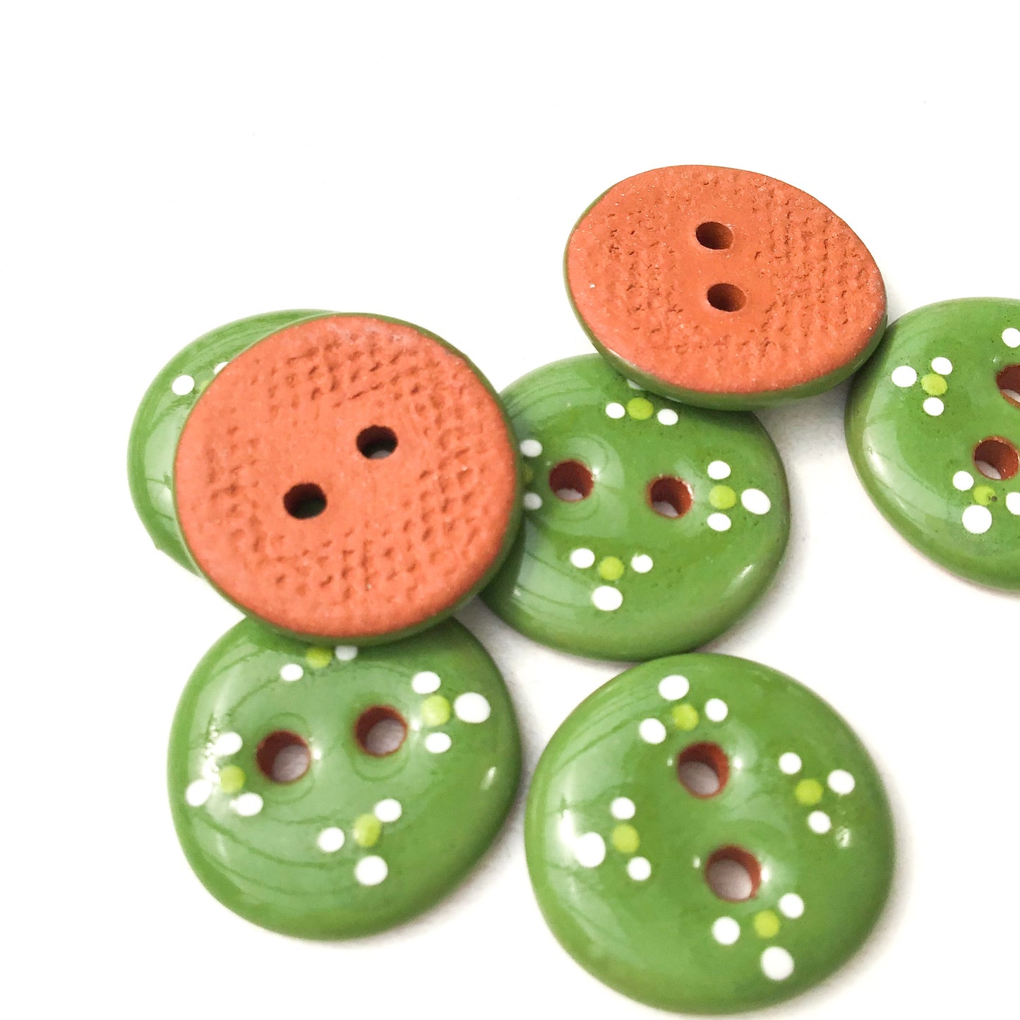Shamrock Green Decorative Ceramic Buttons - Green Clay Buttons - 11/16" - 7 Pack