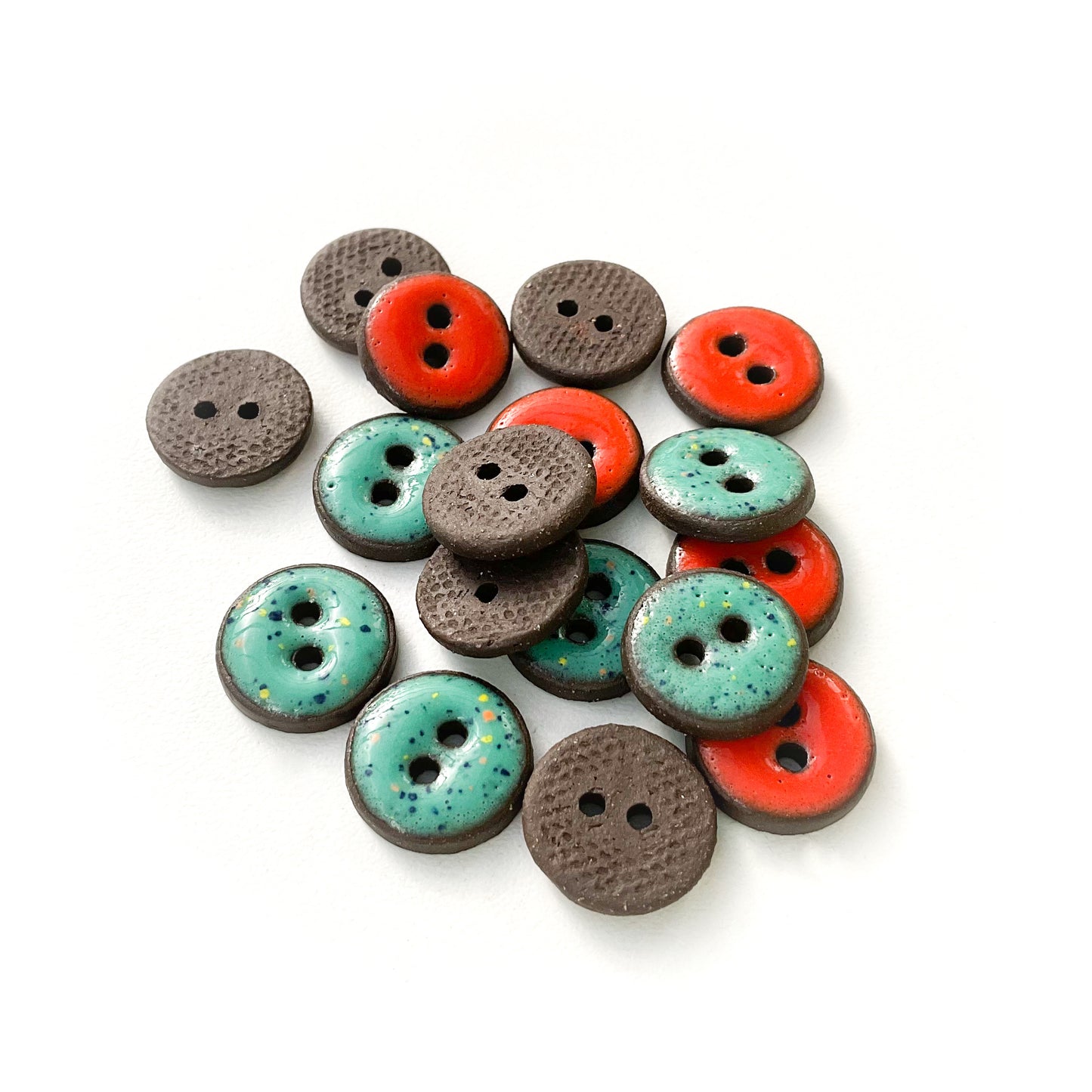 (Wholesale Accounts Only) 9/16" round - flat - black clay