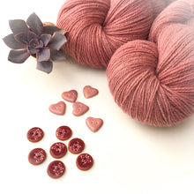 Load image into Gallery viewer, Pink Grape Fingering Wool Yarn (80 Merino/20 Romney) 2 ply - 4 oz skeins