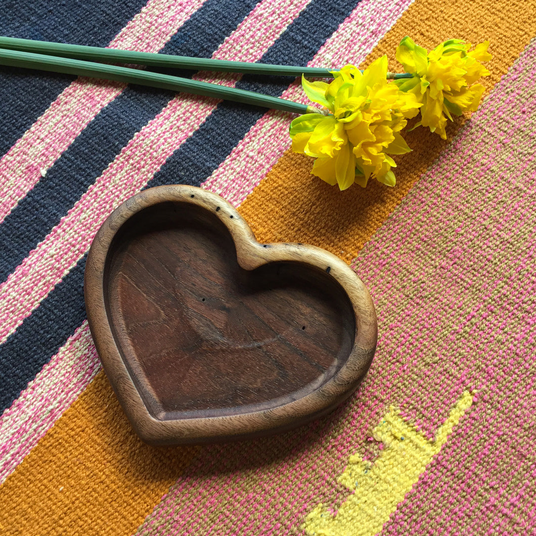 Wooden Heart Dish - 6.5